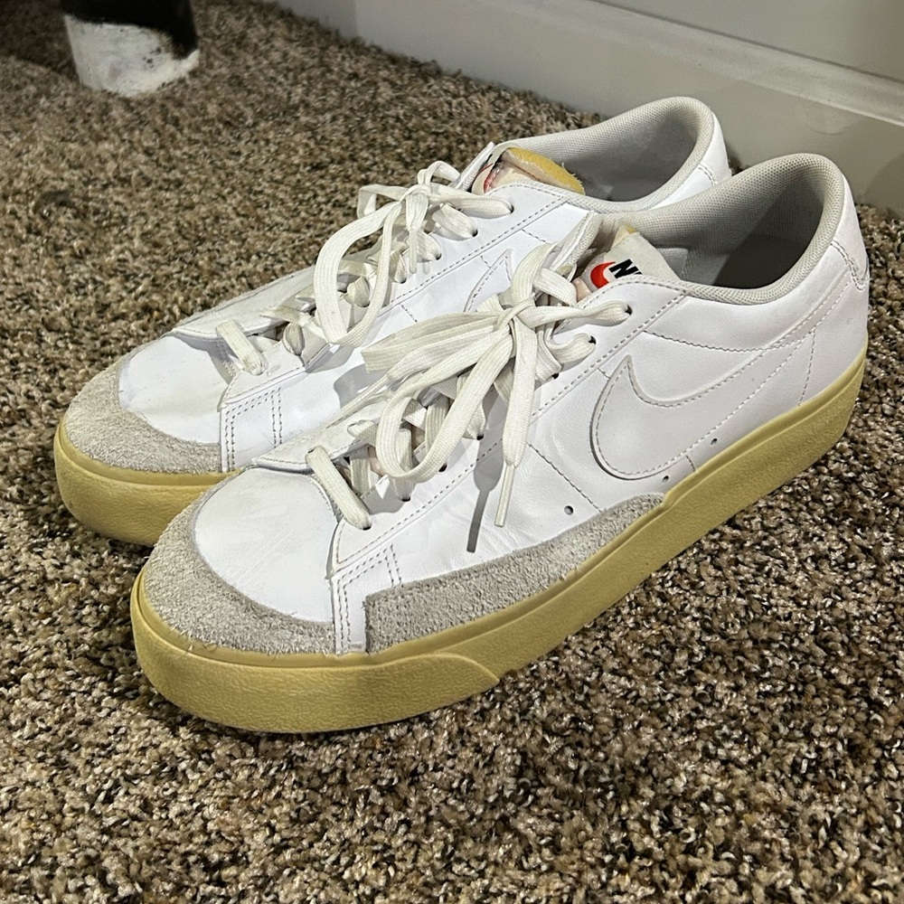 Platform Nike